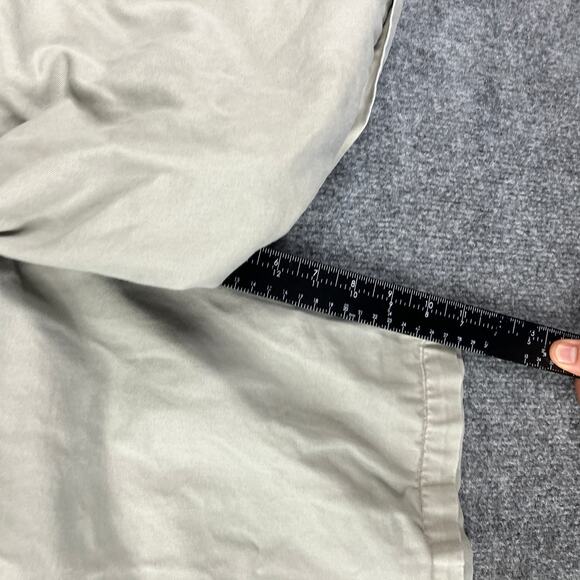 Quiksilver Cargo Shorts Mens Size 38 Beige Casual Utility Outdoor Pockets - Picture 3 of 10